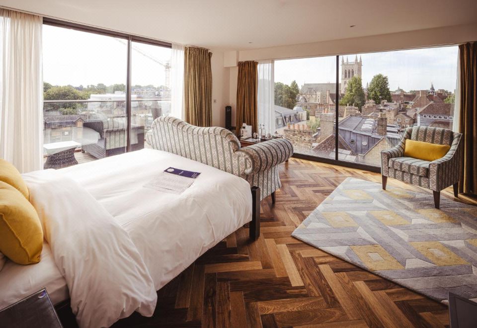 The Varsity Hotel & Spa